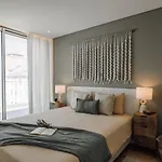 Marzano - 2 Bedrooms And Terrace In Alvalade