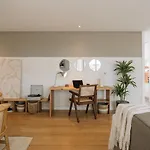 Marzano - 2 Bedrooms And Terrace In Alvalade